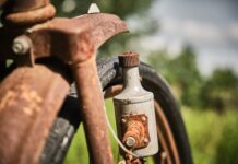 Jaki prąd płynie z alternatora? Jaki prąd płynie z alternatora?