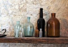 Jak przymocować półkę do ściany?