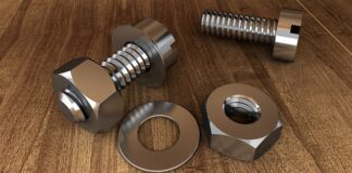 Czym smarować gwint świecy żarowej?